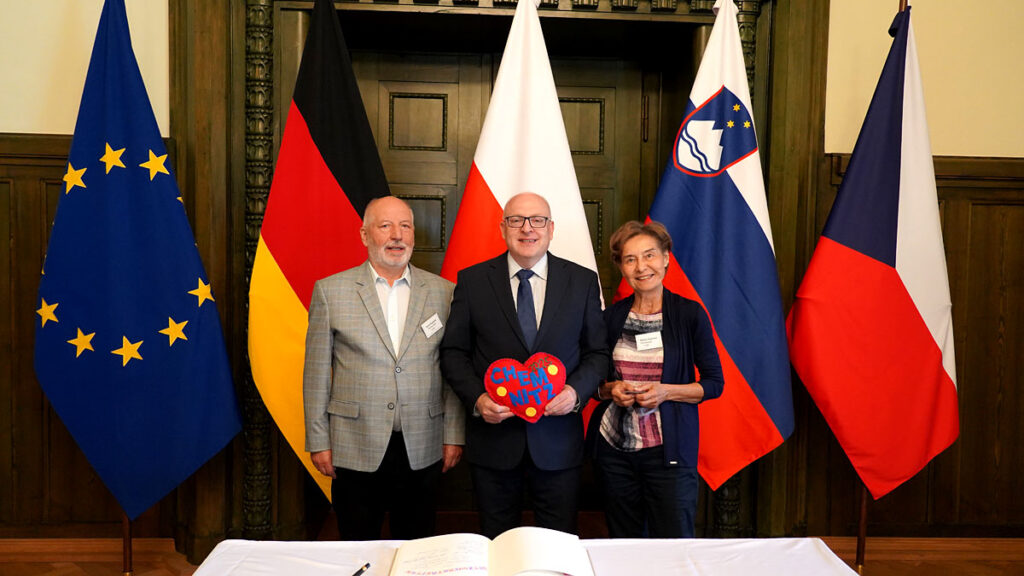 Zwei langjährige Freunde unserer Gesellschaft, Paweł und Halina Kapituła, vertraten die Partnerstadt Łódź.